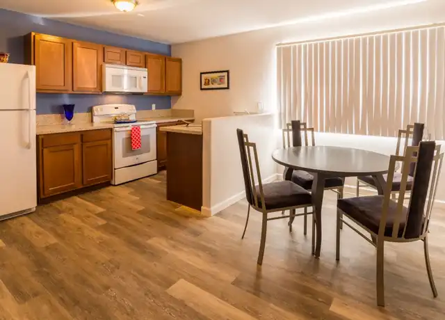 Property at 201 N Garden Ave, Sierra Vista, AZ, 85635, 2 beds, 1 bath, [object Object]