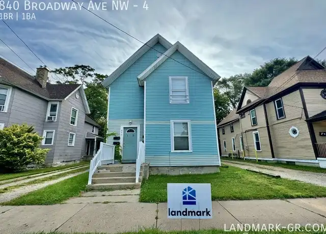 Property at 840 Broadway Ave NW Unit 4, Grand Rapids, MI, 49504, 1 bed, 1 bath, [object Object]