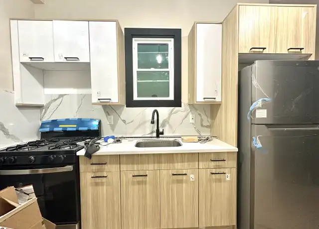 Property at 948 W Side Ave Unit 2, Jersey City, NJ, 07306, 2 beds, 1 bath, [object Object]