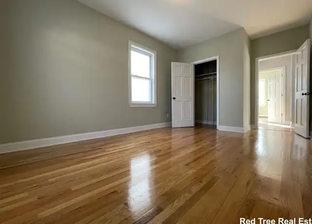 Property at 5 High Street Pl Unit U2, Brookline, MA, 02445, 2 beds, 1 bath, [object Object]