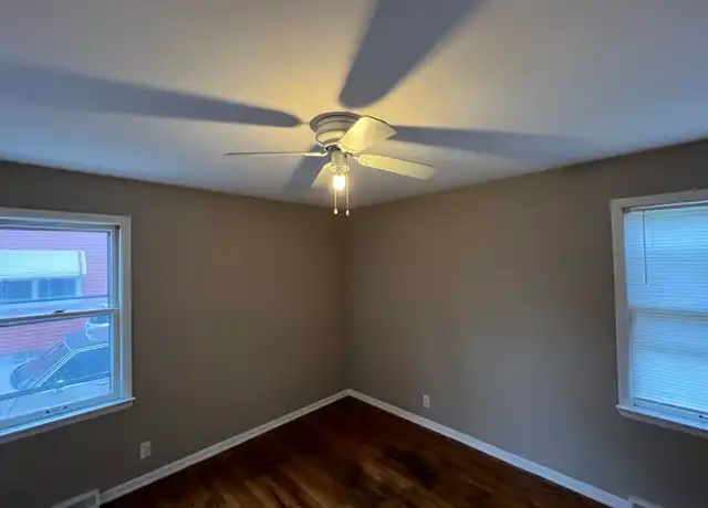 Property at 895 E 237th St Unit Down, Euclid, OH, 44123, 2 beds, 1 bath, [object Object]