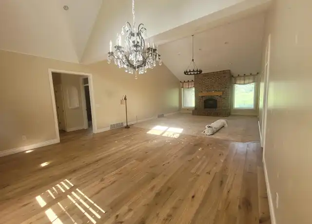 Property at 867 N Swiss Farm Ct, Midway, UT, 84049, 4 beds, 2.5 baths, [object Object]