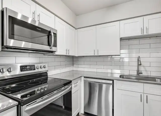 Property at Solara - 7007 W Indian School Rd, Phoenix, AZ, 85033, 1 bed, 1 bath, [object Object]