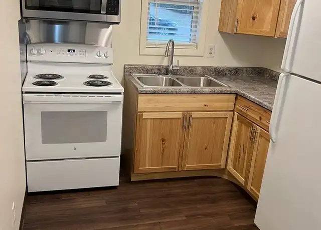 Property at 104 Eilbes Ave Unit A1, Beaver Dam, WI, 53916, 1 bed, 1 bath, [object Object]