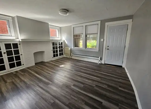 Property at 3208 Willett Rd, Brentwood, PA, 15227, 1 bed, 1 bath, [object Object]
