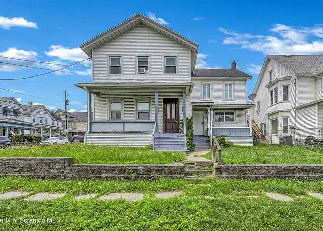 Property at 301 N Bromley Ave, Scranton, PA, 18504, 2 beds, 1 bath, [object Object]