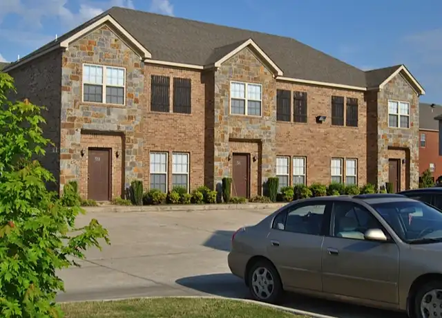 Property at 4320 Blair Cv Unit 54, Jonesboro, AR, 72404, 2 beds, 2.5 baths, [object Object]
