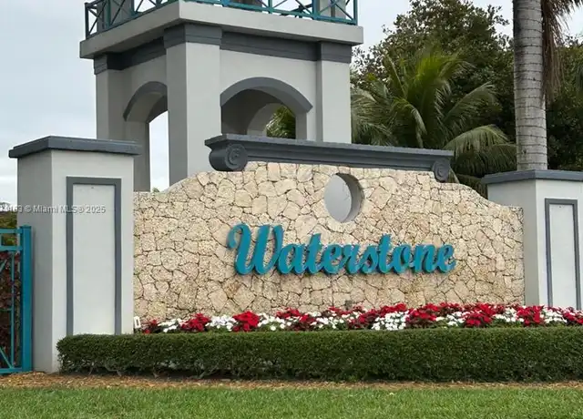 Property at 2309 NE 42nd Cir Unit 2309, Homestead, FL, 33033, 4 beds, 3 baths, [object Object]