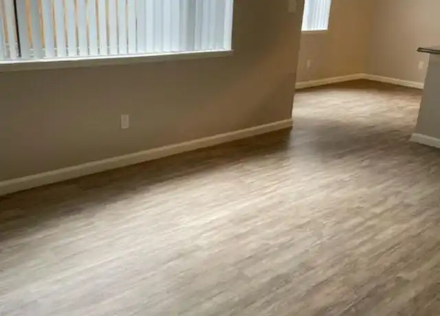 Property at 5112 Fairfax Rd Unit 5000-3 D, Bakersfield, CA, 93306, 2 beds, 1 bath, [object Object]