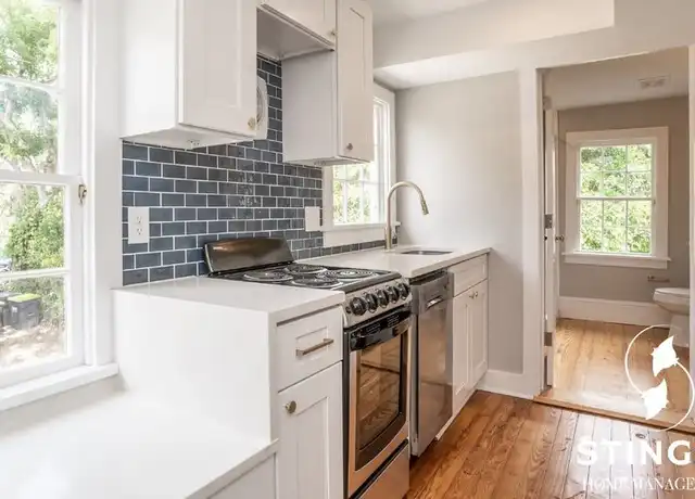 Property at 606 Carteret St Unit 4, Beaufort, SC, 29902, 1 bed, 1 bath, [object Object]