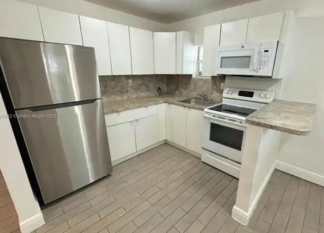 Property at 1030 NW 32nd St Unit 2, Miami, FL, 33127, 2 beds, 1 bath, [object Object]