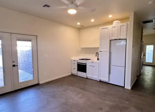 Property at 3342 N 17th Ave, Phoenix, AZ, 85015, 1 bed, 1 bath, [object Object]