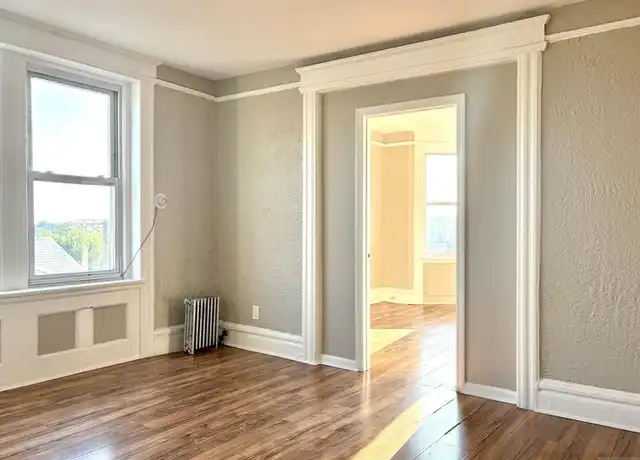 Property at 96 Quitman St Unit 3, Newark, NJ, 07108, 4 beds, 1 bath, [object Object]