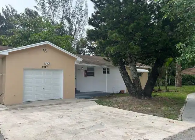 Property at 3920 7th Ave N, Lake Worth Beach, FL, 33461, 3 beds, 2 baths, [object Object]