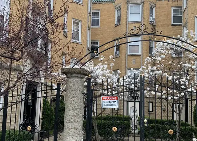 Property at 5134 W 21st St #2, Cicero, IL, 60804, 2 beds, 1 bath, [object Object]