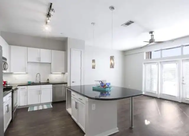 Property at 3809 S Congress Ave Unit 1018, Austin, TX, 78704, 1 bed, 1 bath, [object Object]