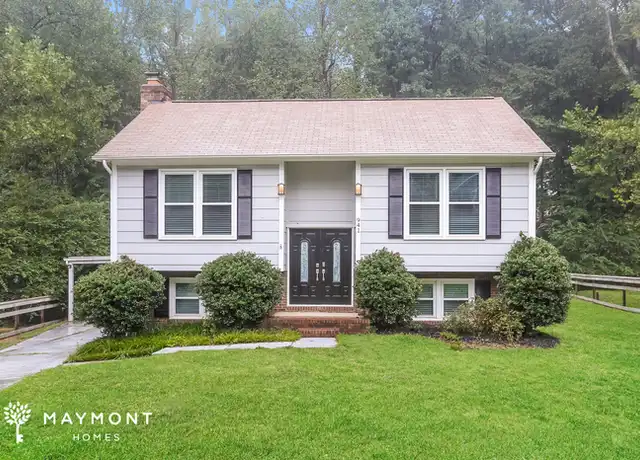 Property at 941 Foxborough Rd, Charlotte, NC, 28213, 3 beds, 2 baths, [object Object]