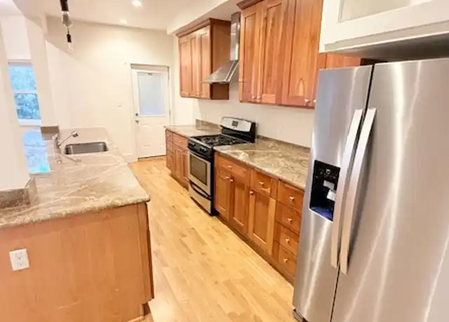 Property at 166 Carl St Unit 166B, San Francisco, CA, 94117, 2 beds, 2 baths, [object Object]