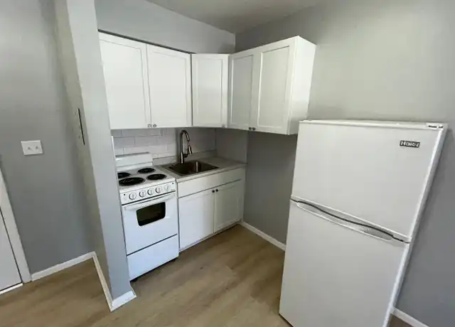 Property at 1915 Washington Ave #204, Racine, WI, 53403, 1 bed, 1 bath, [object Object]