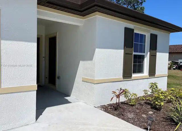 Property at 270 SW Tulip Blvd Unit 1, Port St. Lucie, FL, 34953, 1 bed, 1 bath, [object Object]