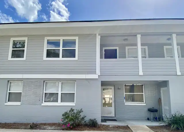 Property at 3337 Drew St #4, Jacksonville, FL, 32207, 8 beds, 1 bath, [object Object]