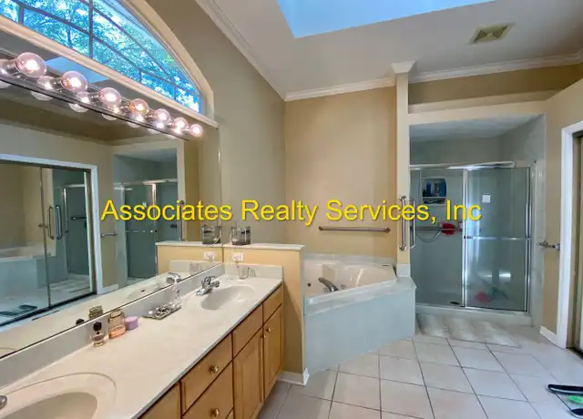 Property at 5231 SW 103rd Dr, Gainesville, FL, 32608, 3 beds, 2 baths, [object Object]