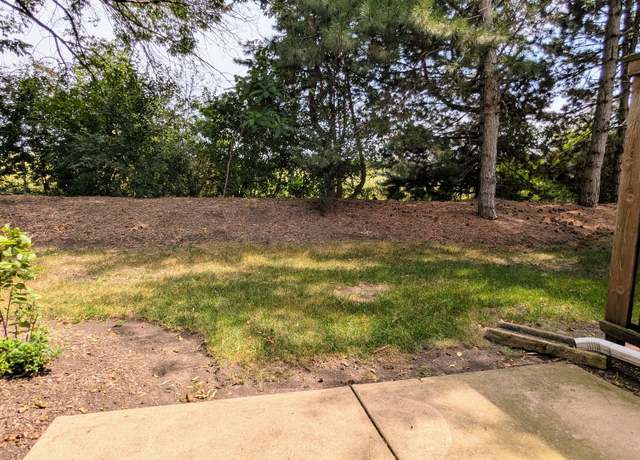 Photo of 937 Huntington Dr Unit 108, Elk Grove Village, IL 60007