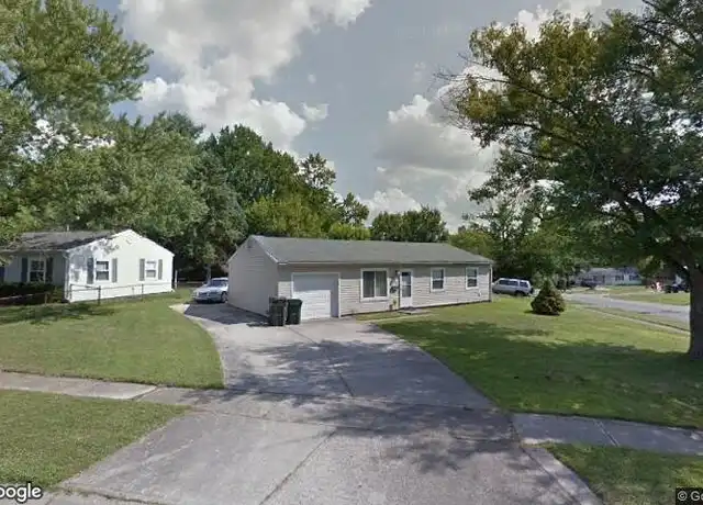 Property at 3197 Palmyra Dr, Cincinnati, OH, 45251, 3 beds, 1 bath, [object Object]