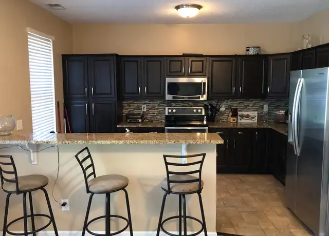 Property at 1211 Avondale Ln, Newport News, VA, 23602, 4 beds, 2.5 baths, [object Object]