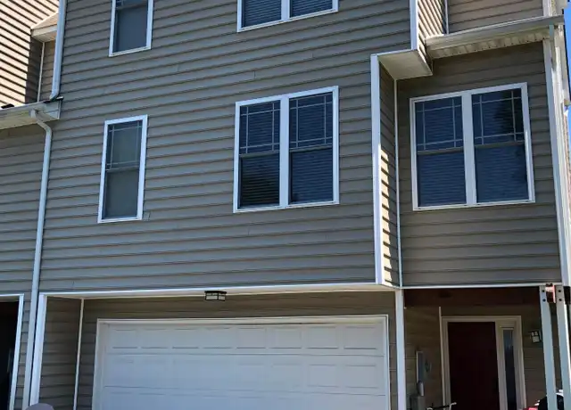 Property at 1211 Avondale Ln, Newport News, VA, 23602, 4 beds, 2.5 baths, [object Object]