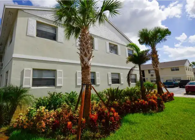 Property at 1540 W Blue Heron Blvd Unit 1540-33 2/1 L, Riviera Beach, FL, 33404, 2 beds, 1 bath, [object Object]