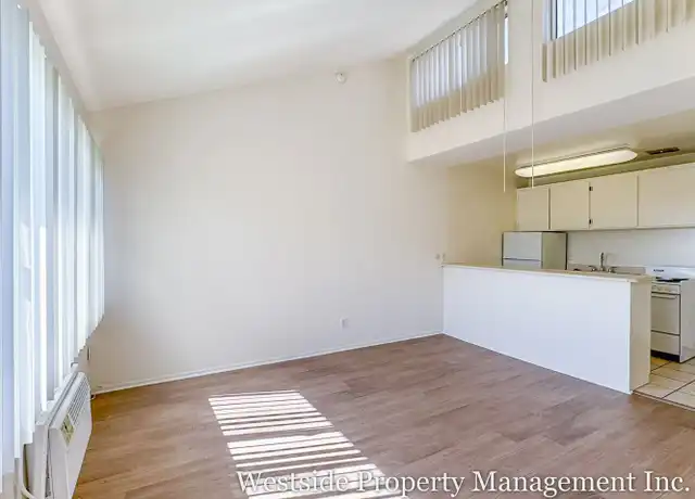 Property at 5751 Camellia Ave Unit 305, North Hollywood, CA, 91601, 0 beds, 1 bath, [object Object]