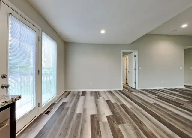 Property at 21802 Massa Cir, Peculiar, MO, 64078, 4 beds, 3 baths, [object Object]