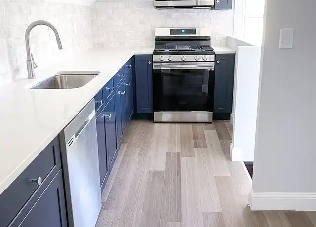 Property at 236 Nicoll St Unit 3, New Haven, CT, 06511, 2 beds, 1 bath, [object Object]