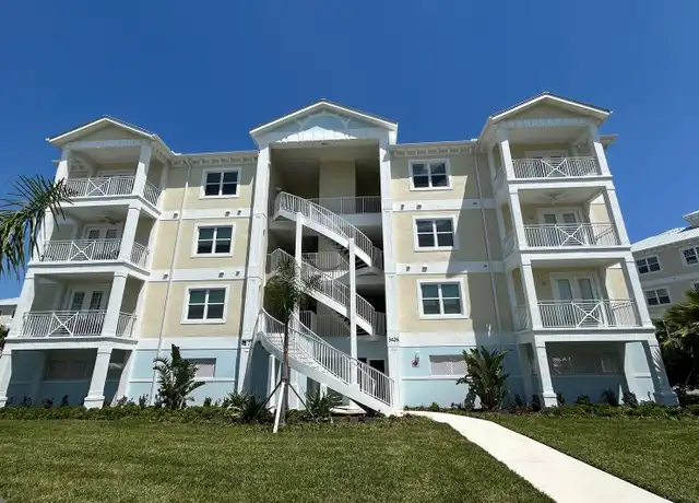 Property at 3426 79th St NW #203, Bradenton, FL, 34209, 3 beds, 2.5 baths, [object Object]