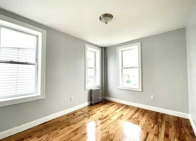 Property at 700 Bergenline Ave Unit 06, Union City, NJ, 07087, 2 beds, 1 bath, [object Object]