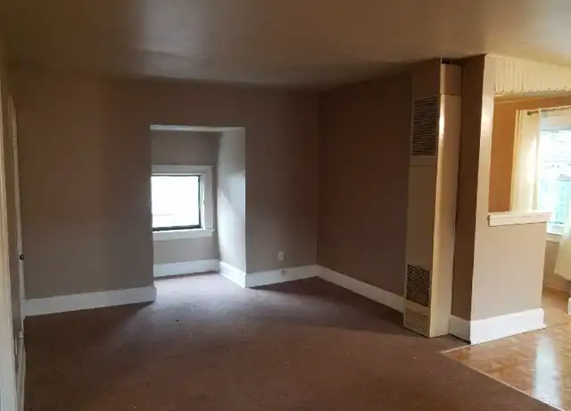 Property at 34 Grant Ave Unit 3, Emsworth, PA, 15202, 1 bed, 1 bath, [object Object]