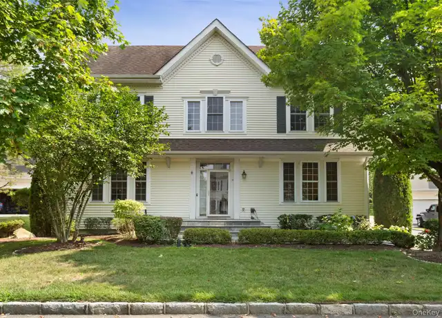 Property at 8 Legendary Cir, Port Chester, NY, 10573, 5 beds, 3.5 baths, [object Object]