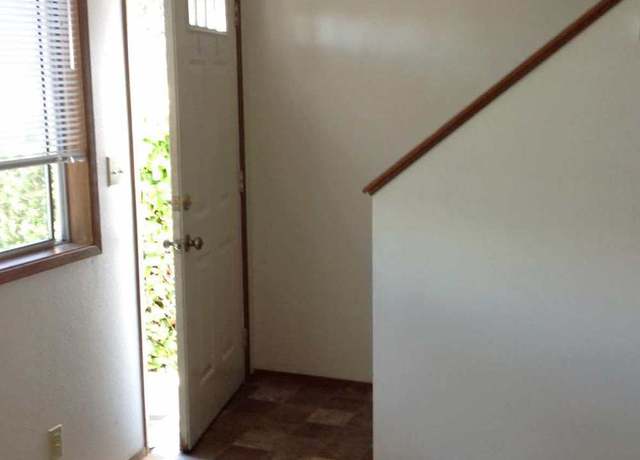 Photo of 850 SE Midway Blvd Unit 02, Oak Harbor, WA 98277