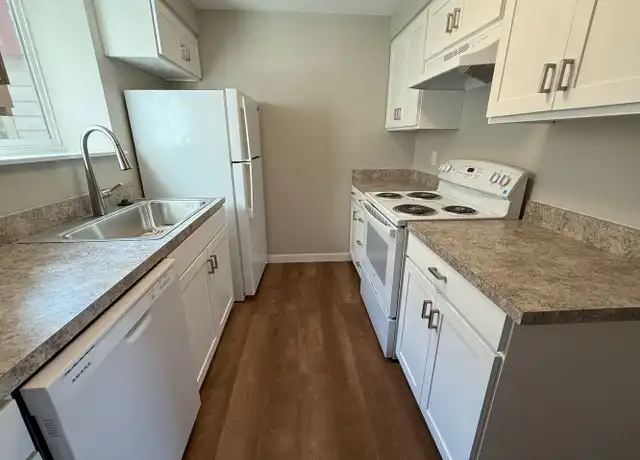 Property at 2135 NW Highland Dr Unit 1, Corvallis, OR, 97330, 2 beds, 1 bath, [object Object]
