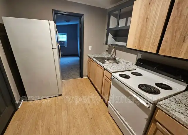 Property at 215 N Logan St Unit D, Burlington, NC, 27217, 2 beds, 1 bath, [object Object]