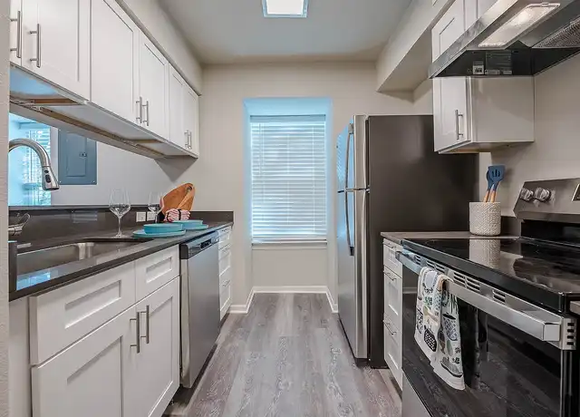 Property at Amber Hill - 5335 Northwest Loop 410, San Antonio, TX, 78229, 0 beds, 1 bath, [object Object]