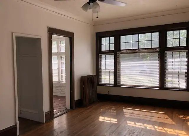 Property at 2729 Aldrich Ave S, Minneapolis, MN, 55408, 1 bed, 1 bath, [object Object]
