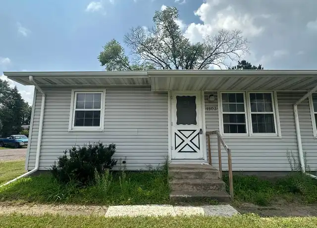 Property at 1501 Harding Ave, Eau Claire, WI, 54701, 2 beds, 1 bath, [object Object]