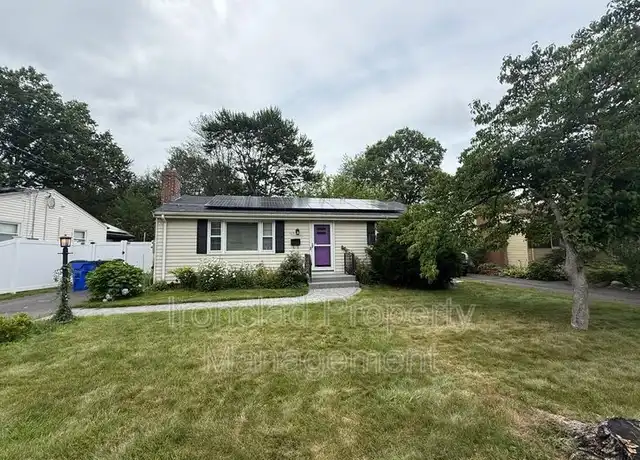 Property at 167 Somerset St, West Hartford, CT, 06110, 3 beds, 1 bath, [object Object]