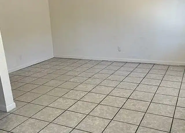 Photo of 1223 N Dysart Rd, Avondale, AZ 85323