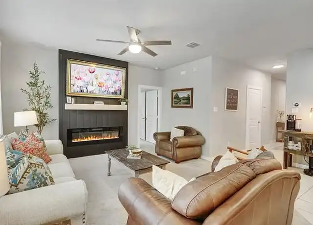 Property at 2317 Paxton Way, Denton, TX, 76209, 3 beds, 2 baths, [object Object]
