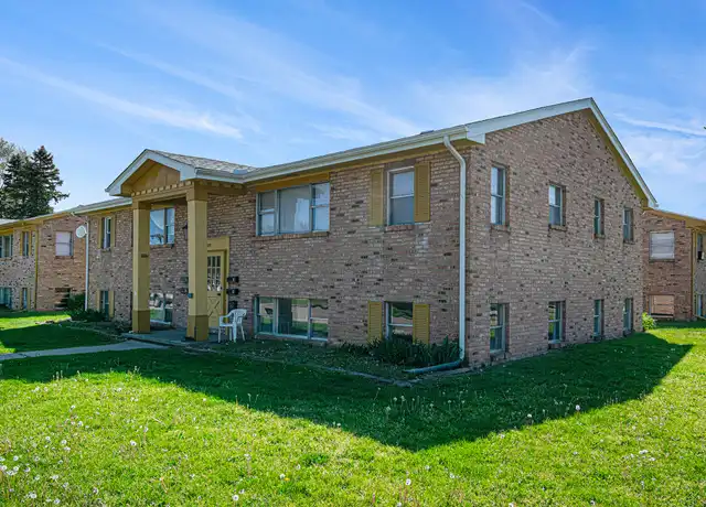 Property at 505 Ohio St, Walkerton, IN, 46574, 2 beds, 1 bath, [object Object]