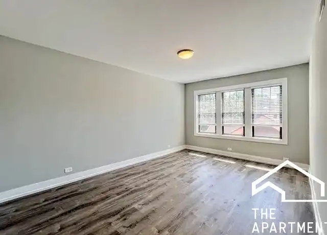 Property at 1130 Maple Ave Unit B1, Evanston, IL, 60202, 2 beds, 1 bath, [object Object]