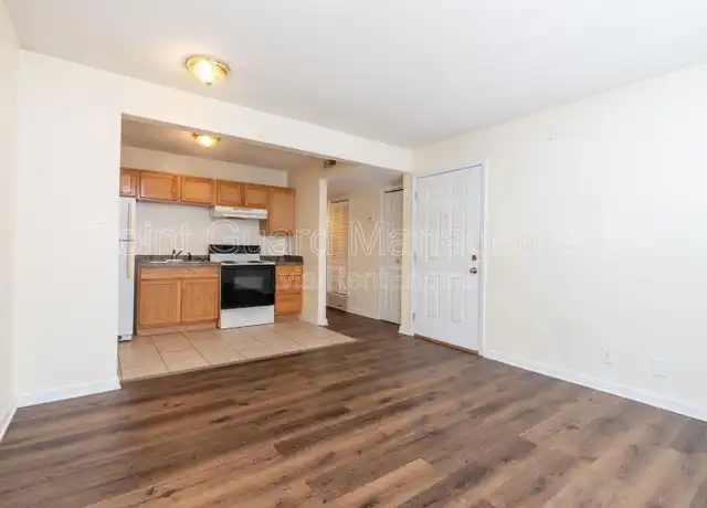 Property at 2114 E 16th St N Unit 102, Wichita, KS, 67214, 1 bed, 1 bath, [object Object]